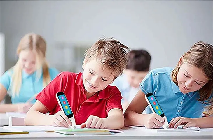 Timoun Timoun Elèv Elektwonik Machin Aprantisaj